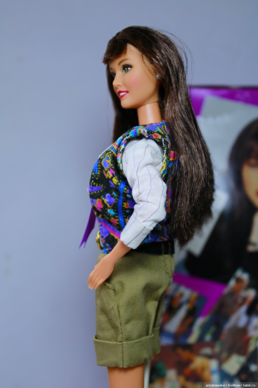 Бренда Уолш из культового сериала Beverly Hills 90210 (фото 6)