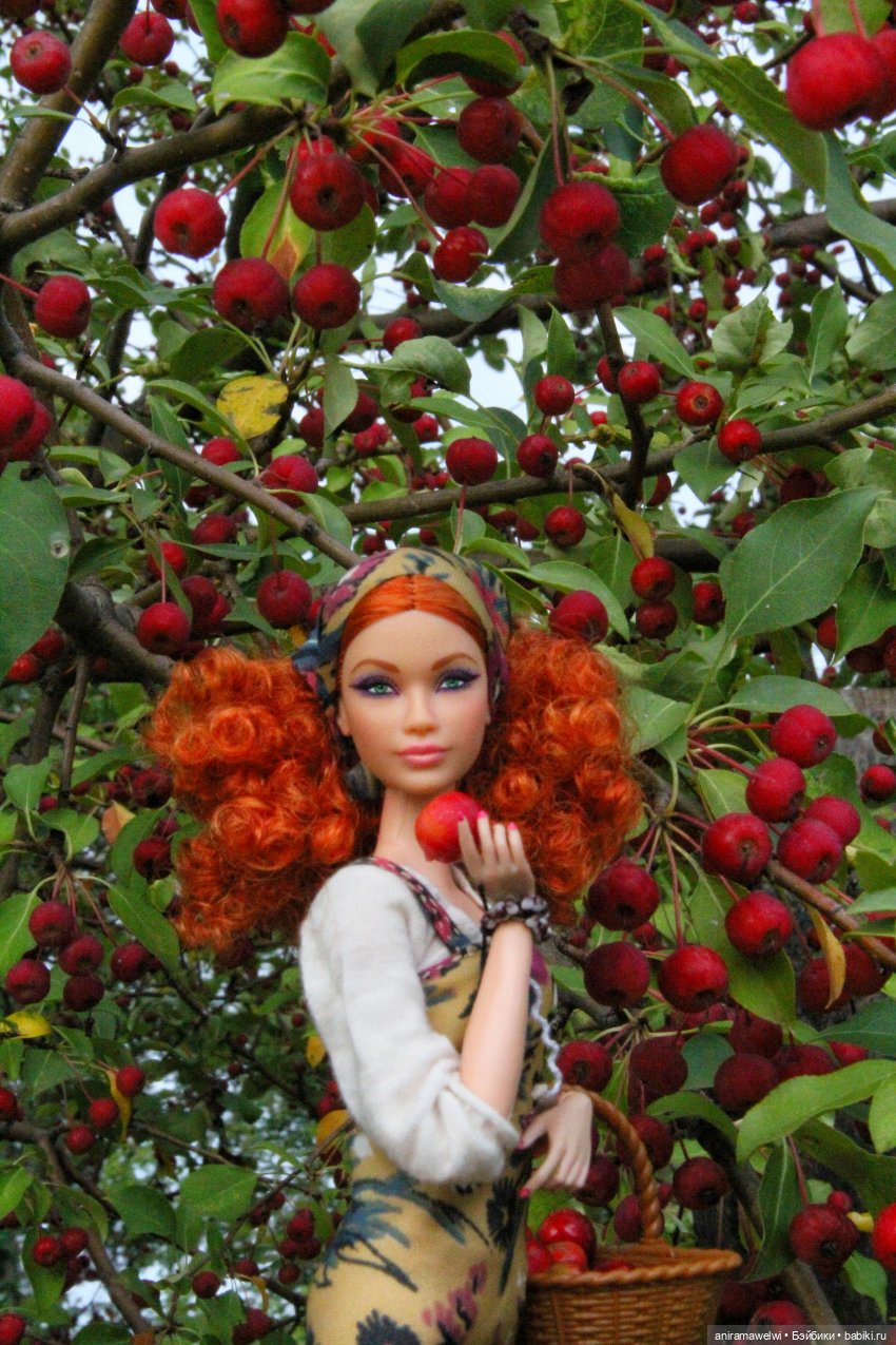 В яблоневом саду — Куклы Barbie (Барби): Looks