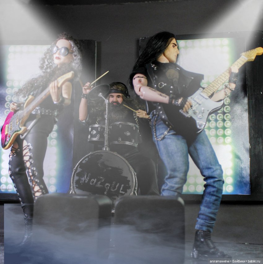 Здесь и сейчас | Бэйбики Здесь и сейчас — Куклы Barbie (Барби): Looks (фото 10)