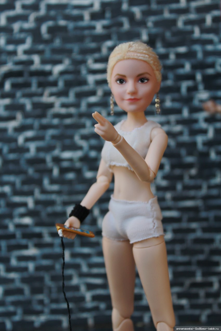 Тело Yumi 22/24 см. для Насти. Тест-драйв на подвижность