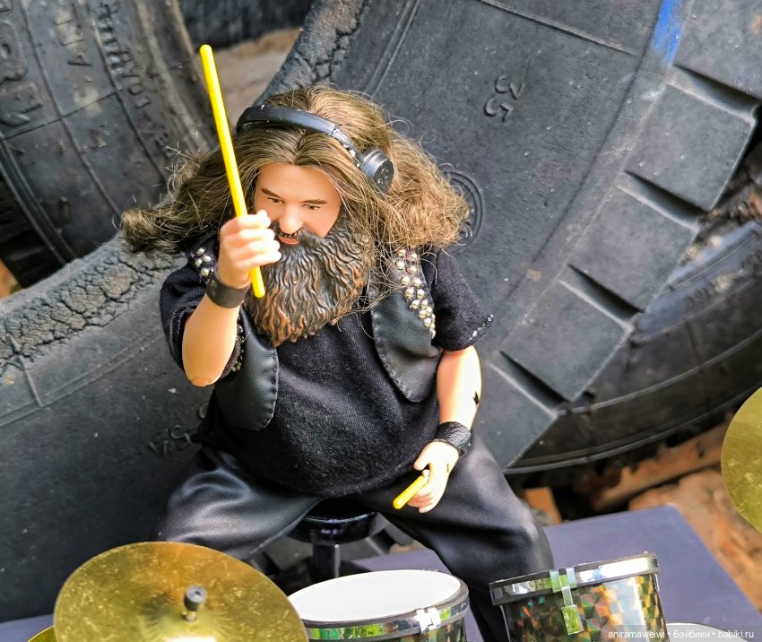 Раскачаем этот мир! Назгулы