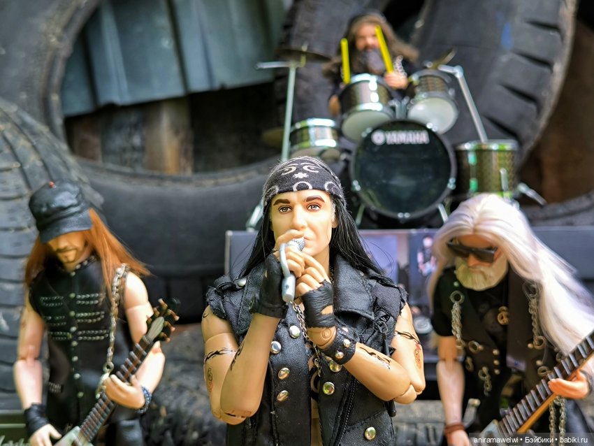 Раскачаем этот мир! Назгулы