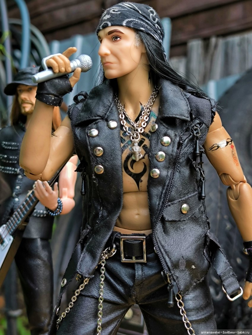 Раскачаем этот мир! Назгулы