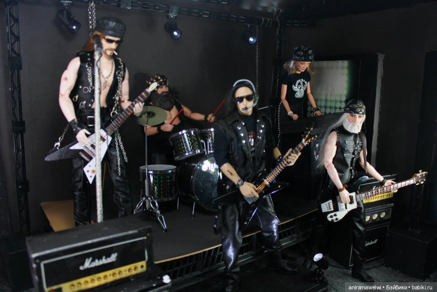 У Назгулов — Кукольные фотоистории и сериалы: комиксы