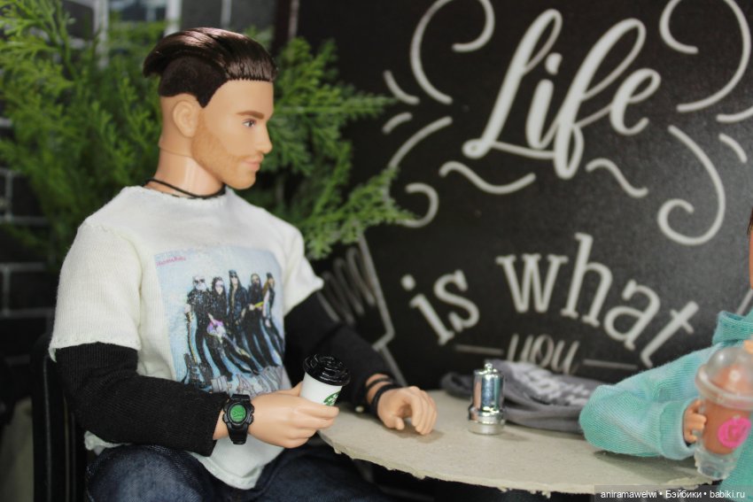 В кафе — Кукольные фотоистории и сериалы: комиксы (фото 8)