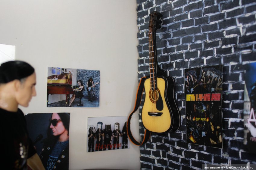 Громова посвещают в дело с краденой гитарой (фото 5)