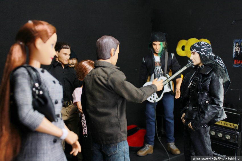 Встреча лицом к лицу — Кукольные фотоистории и сериалы: комиксы