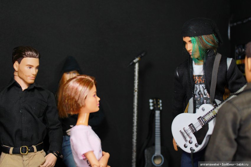 Встреча лицом к лицу — Кукольные фотоистории и сериалы: комиксы