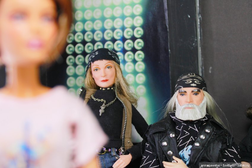 Встреча лицом к лицу — Кукольные фотоистории и сериалы: комиксы