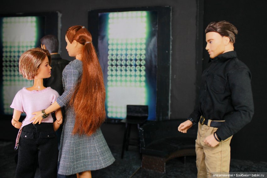 Встреча лицом к лицу — Кукольные фотоистории и сериалы: комиксы