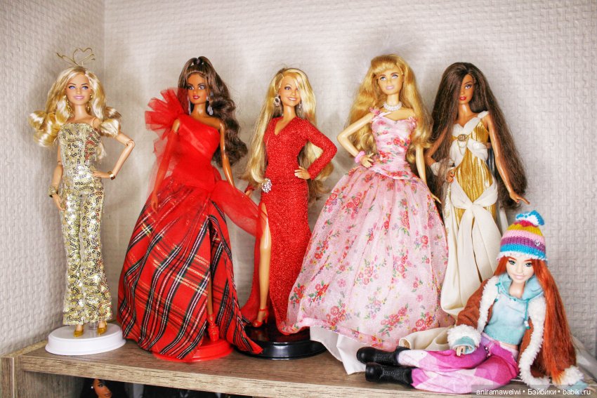 Моя первая куклополочка и Марго Робби в золотом (фото 9)