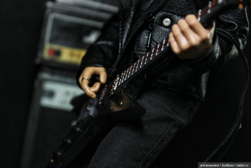 Nazgul feat Aaliyah Back in black AC/DC cover