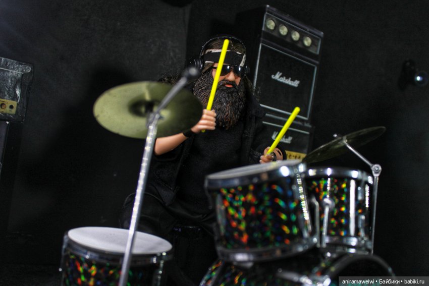 Nazgul feat Aaliyah Back in black AC/DC cover