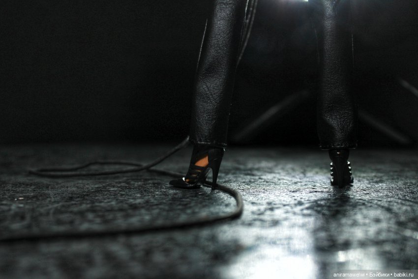 Nazgul feat Aaliyah Back in black AC/DC cover