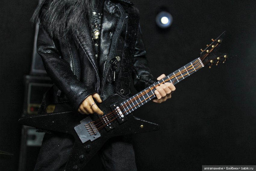 Nazgul feat Aaliyah Back in black AC/DC cover