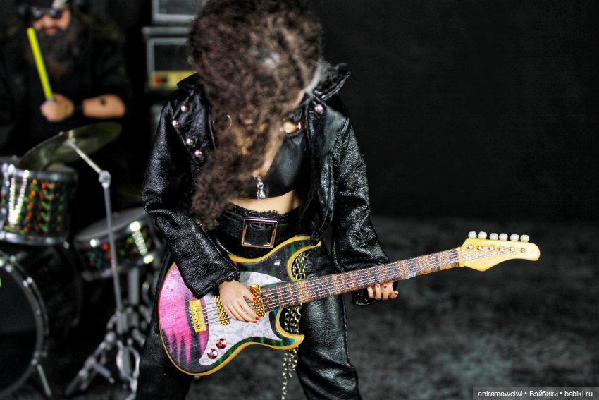 Nazgul feat Aaliyah Back in black AC/DC cover