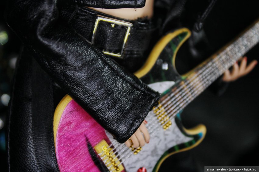 Nazgul feat Aaliyah Back in black AC/DC cover