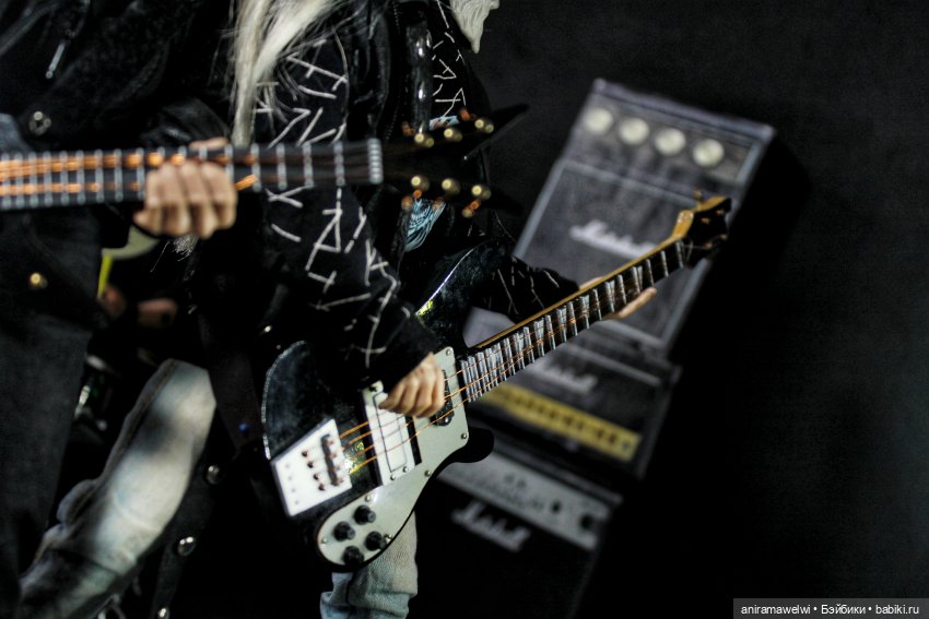 Nazgul feat Aaliyah Back in black AC/DC cover