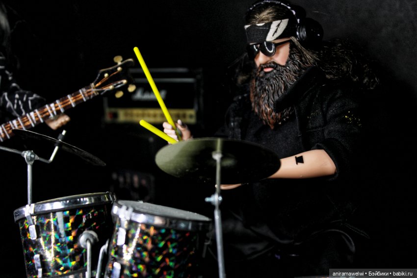 Nazgul feat Aaliyah Back in black AC/DC cover