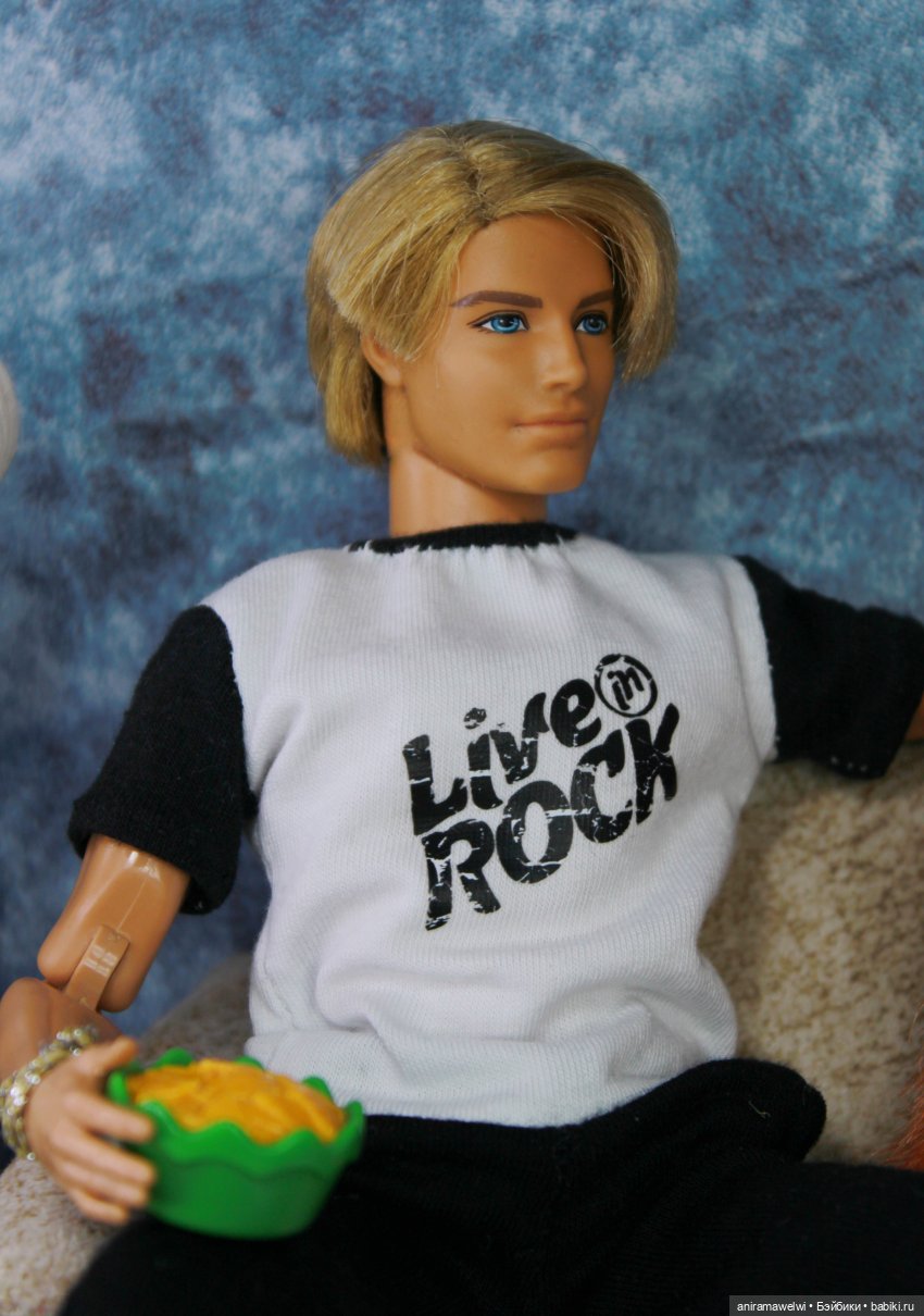 Интервью — Кукольные фотоистории и сериалы: комиксы (фото 3)