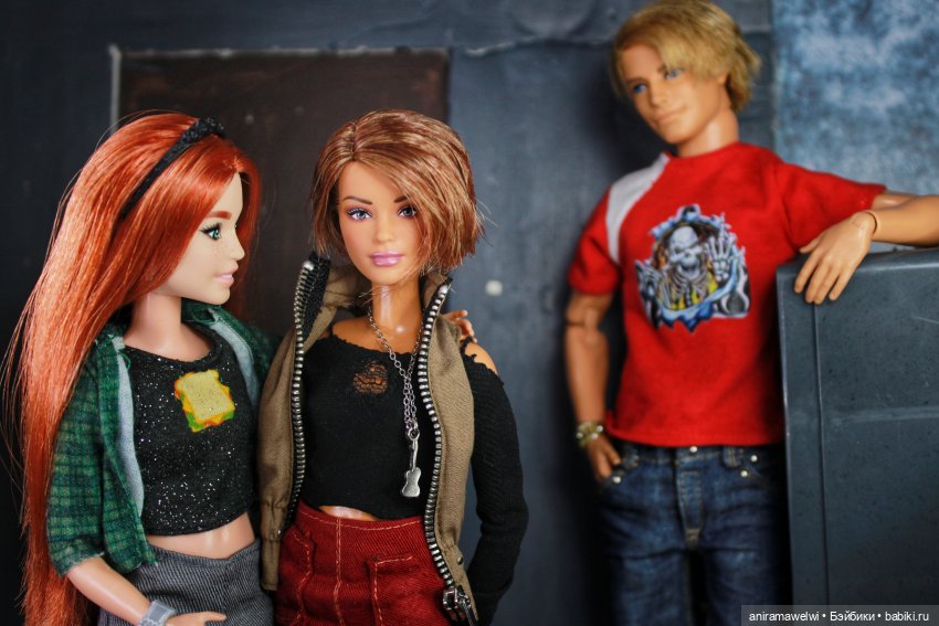 Дружеские посиделки у Саши