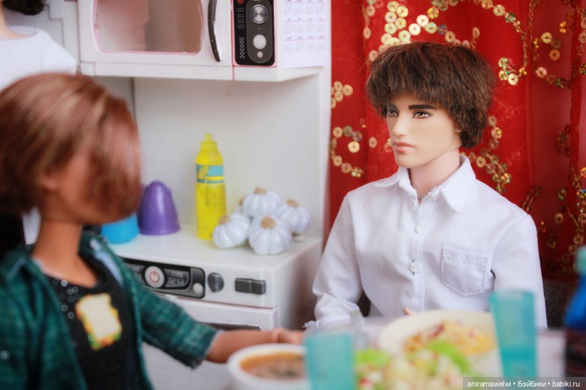 Друзья Саши. Люси топит за Макса (фото 2)