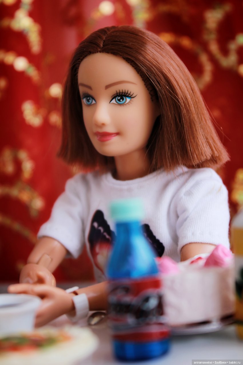 Друзья Саши. Люси топит за Макса (фото 7)