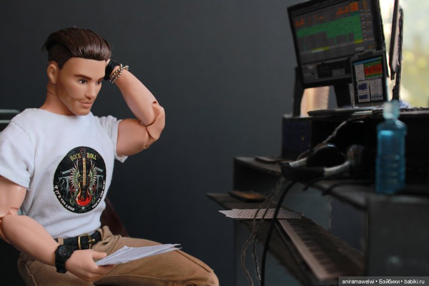 Неожиданное окно — Кукольные фотоистории и сериалы: комиксы