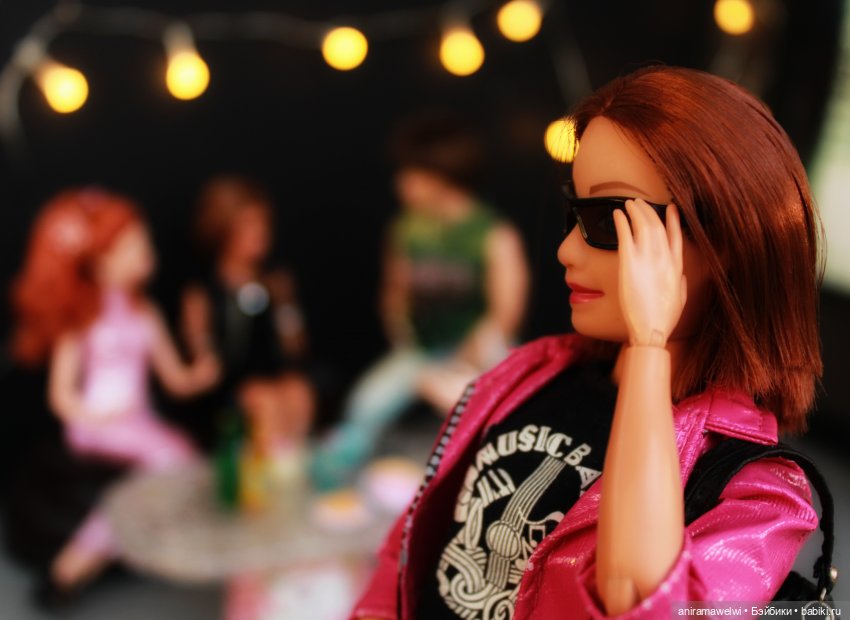 Подстава — Кукольные фотоистории и сериалы: комиксы