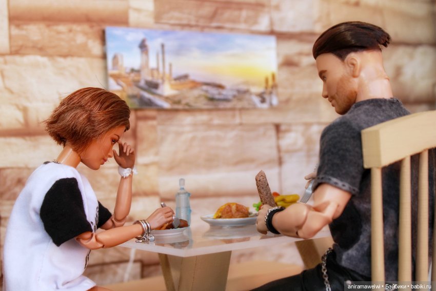 Искушение и доверие — Кукольные фотоистории и сериалы: комиксы