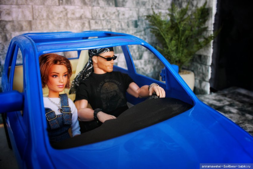 Цена предательства — Кукольные фотоистории и сериалы: комиксы