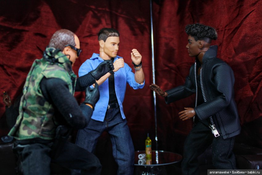 Капкан для спасателя — Кукольные фотоистории и сериалы: комиксы