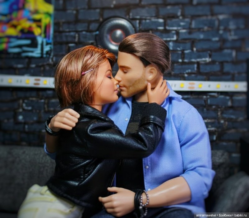 Hard Reboot — Кукольные фотоистории и сериалы: комиксы