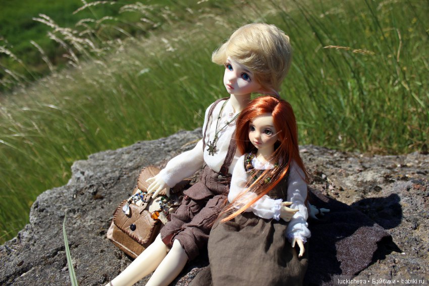 По лету босиком шагая... Как эльф и ведьмочка счастье по полям, лесам, да садам искали