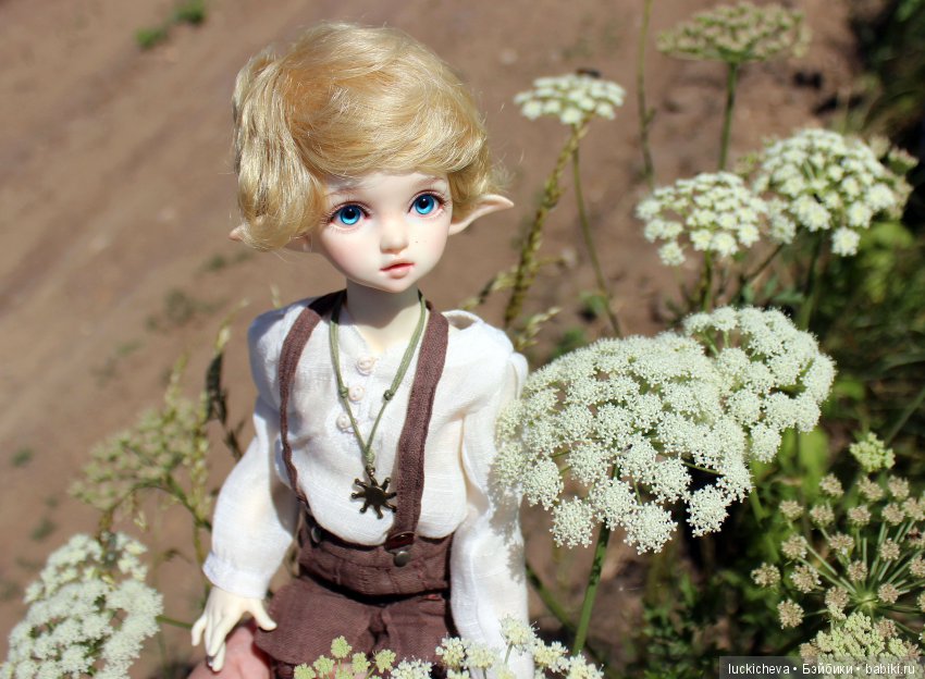 По лету босиком шагая... Как эльф и ведьмочка счастье по полям, лесам, да садам искали