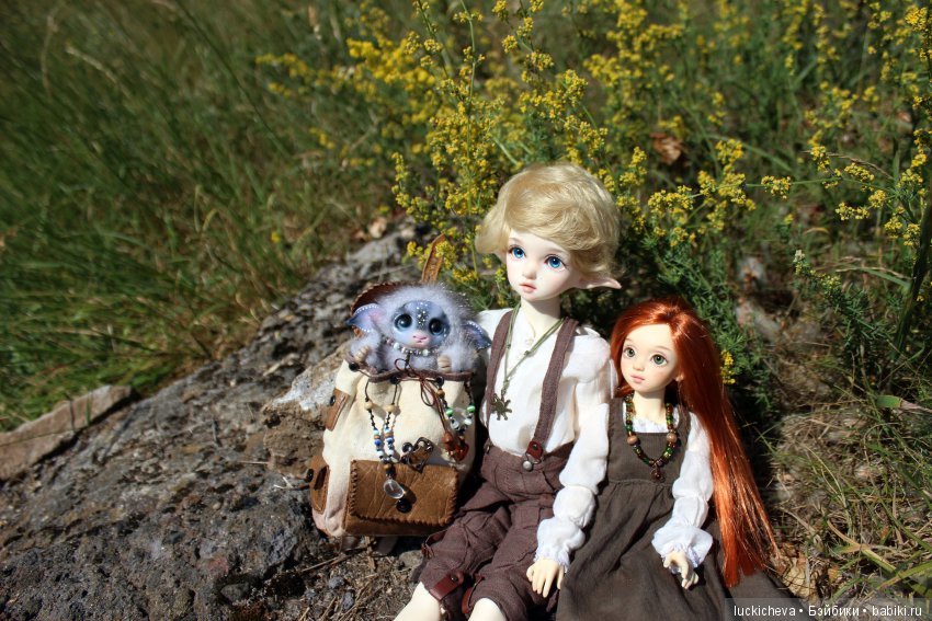 По лету босиком шагая... Как эльф и ведьмочка счастье по полям, лесам, да садам искали