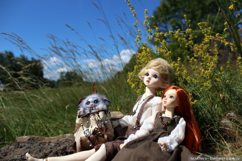 По лету босиком шагая... Как эльф и ведьмочка счастье по полям, лесам, да садам искали