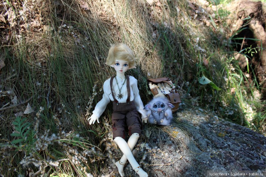 По лету босиком шагая... Как эльф и ведьмочка счастье по полям, лесам, да садам искали