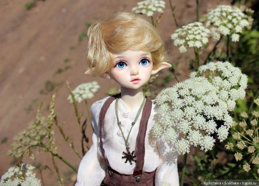 По лету босиком шагая... Как эльф и ведьмочка счастье по полям, лесам, да садам искали