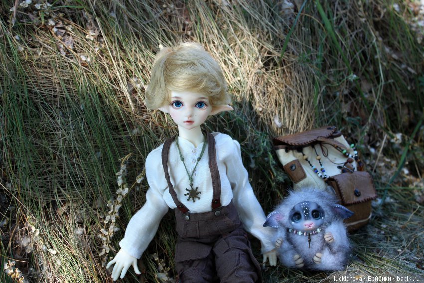 По лету босиком шагая... Как эльф и ведьмочка счастье по полям, лесам, да садам искали