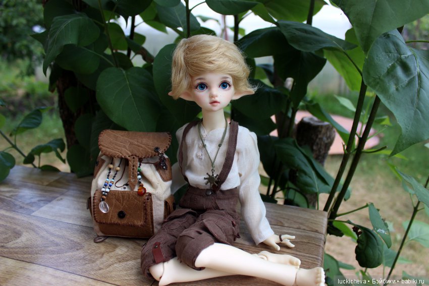 По лету босиком шагая... Как эльф и ведьмочка счастье по полям, лесам, да садам искали