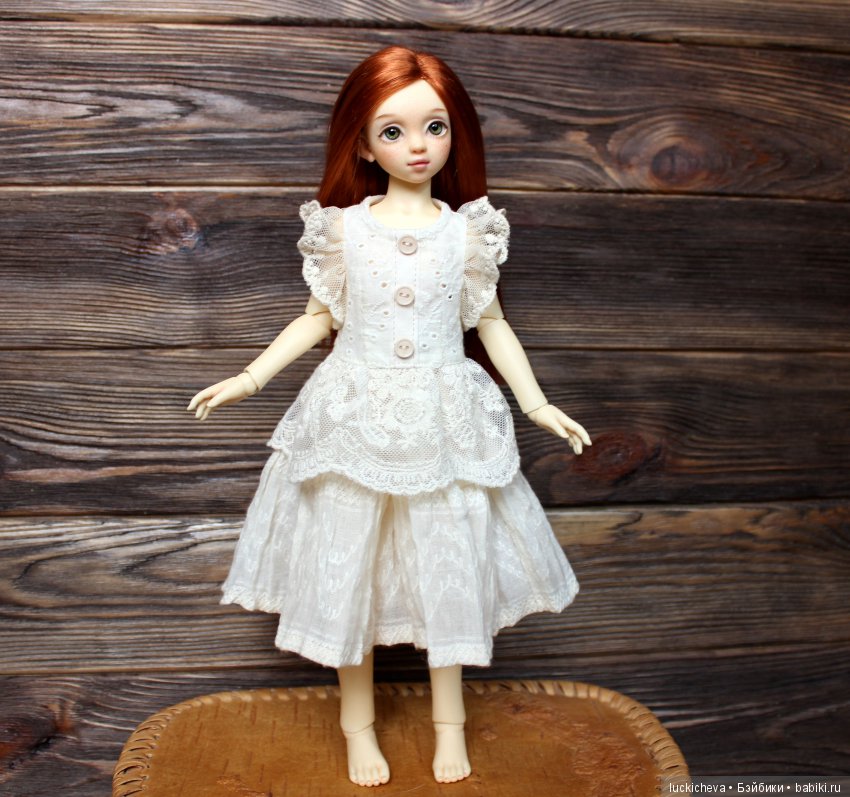 Когда новое платье для любимой куклы - большая радость! Экспромт - фотосессия моей BJD Шарлотты, а также двух девочек -