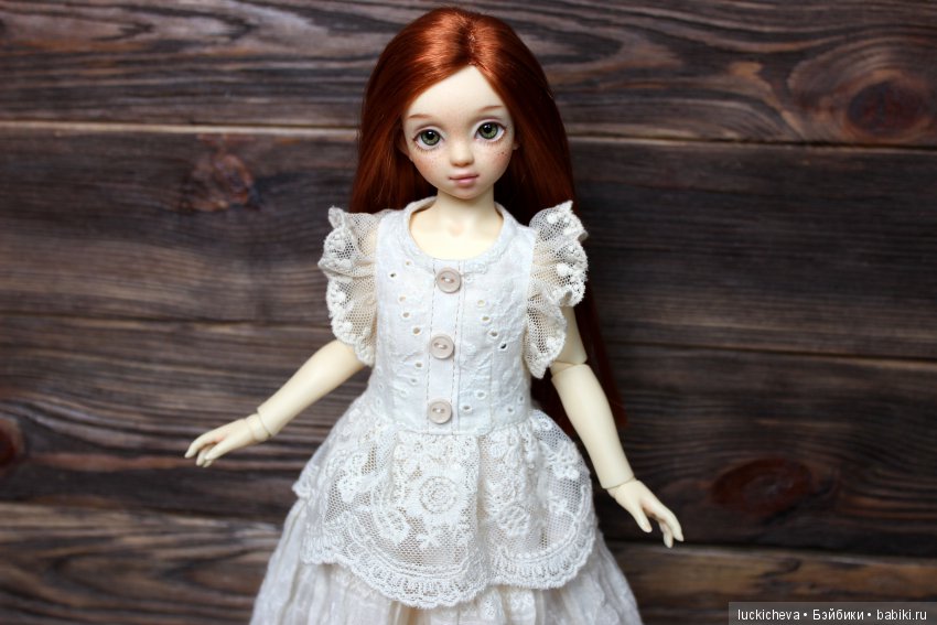 Когда новое платье для любимой куклы - большая радость! Экспромт - фотосессия моей BJD Шарлотты, а также двух девочек -