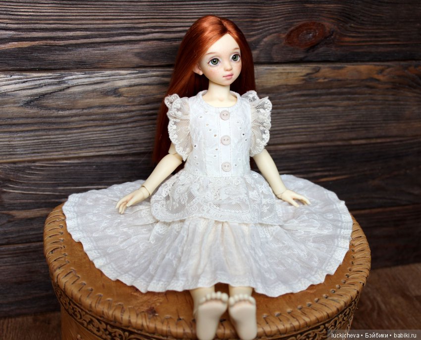 Когда новое платье для любимой куклы - большая радость! Экспромт - фотосессия моей BJD Шарлотты, а также двух девочек -