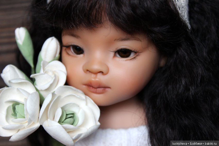 Кое-что из жизни Мэй. Наши новые игрушечные жители, белоцветочно-портретная фотосессия и размышления о сестре-одномолднице