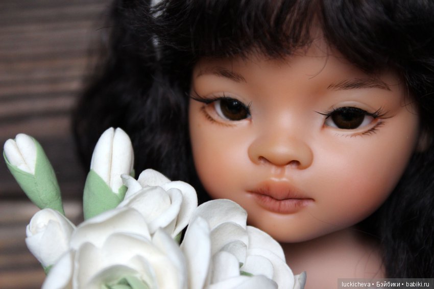 Кое-что из жизни Мэй. Наши новые игрушечные жители, белоцветочно-портретная фотосессия и размышления о сестре-одномолднице