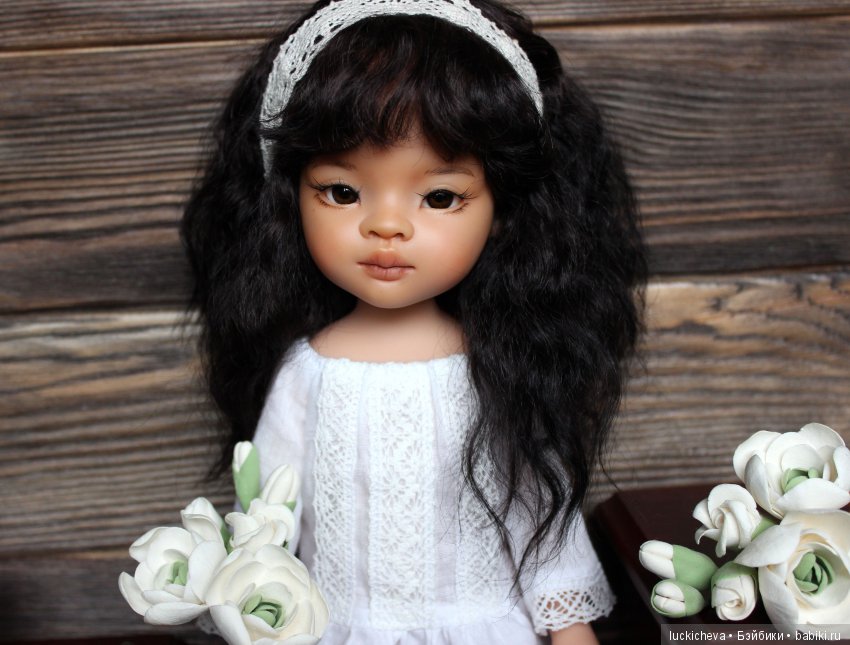 Кое-что из жизни Мэй. Наши новые игрушечные жители, белоцветочно-портретная фотосессия и размышления о сестре-одномолднице