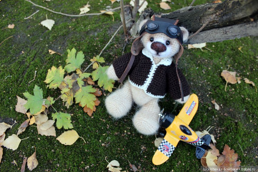 Аберфорт Берфелинг - игрушечный, но почти живой. Сказка про медведя, влюблённого в небо