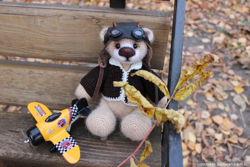 Аберфорт Берфелинг - игрушечный, но почти живой. Сказка про медведя, влюблённого в небо