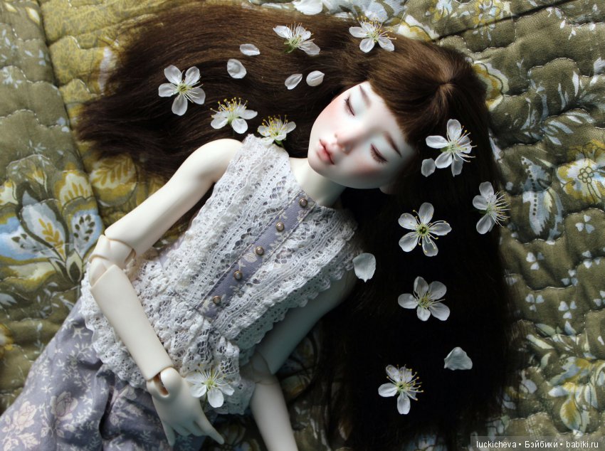 Файлин - весенняя фея. Цвет весны, белоснежно-нежный, прекрасный и быстротечный